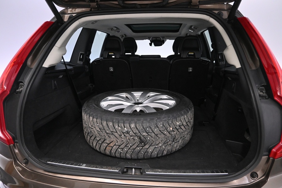 Volvo XC90 vaihtoauto