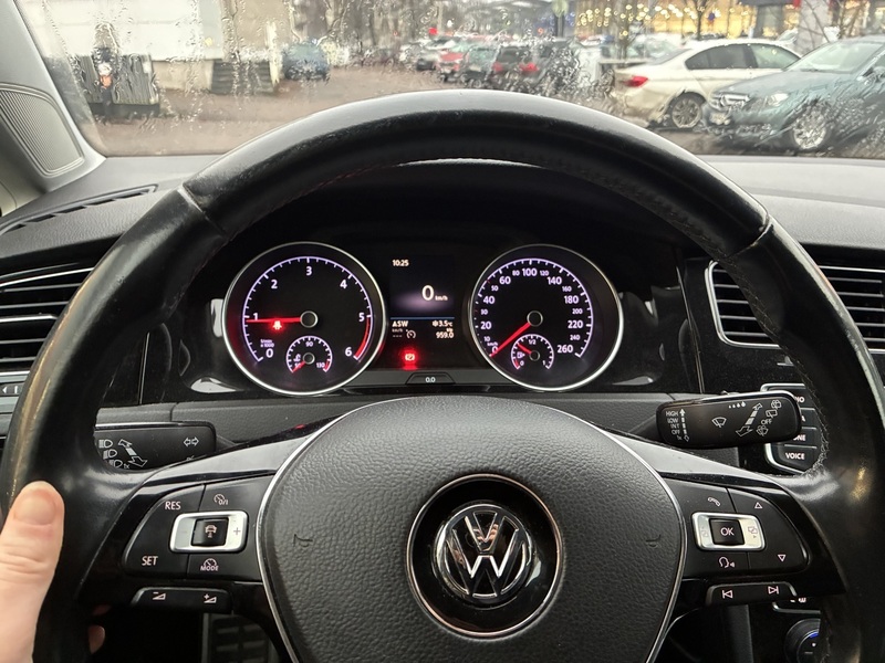 Volkswagen Golf vaihtoauto
