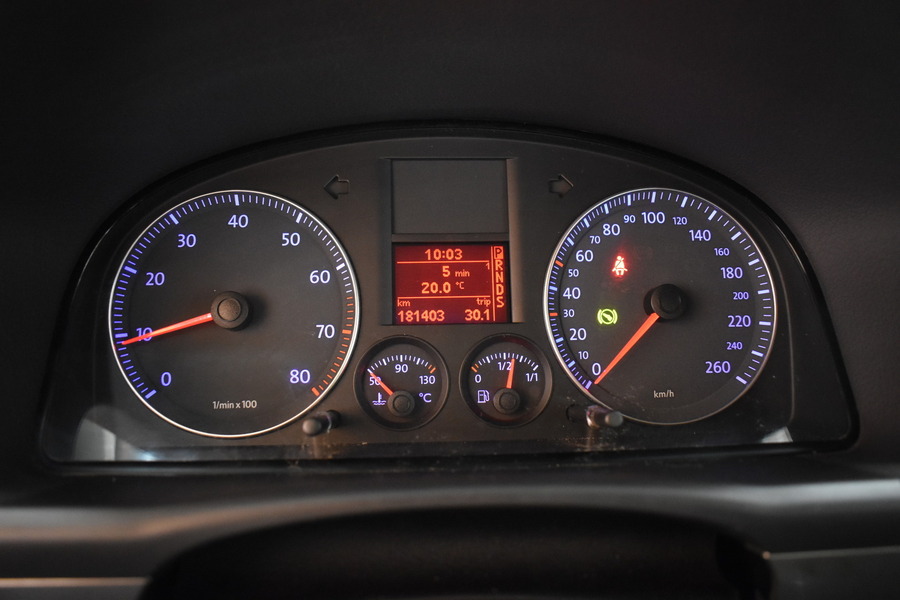 Volkswagen Touran vaihtoauto