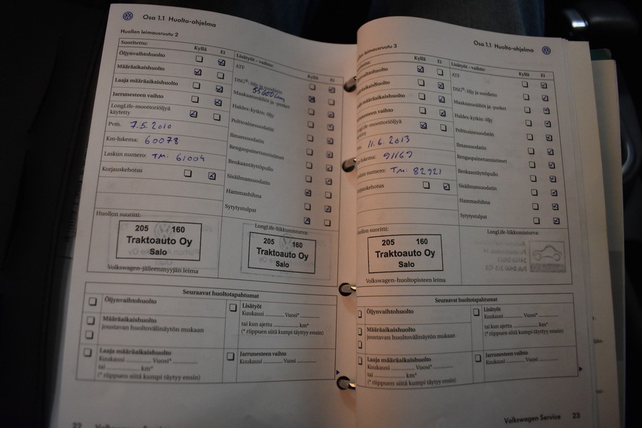 Volkswagen Touran vaihtoauto