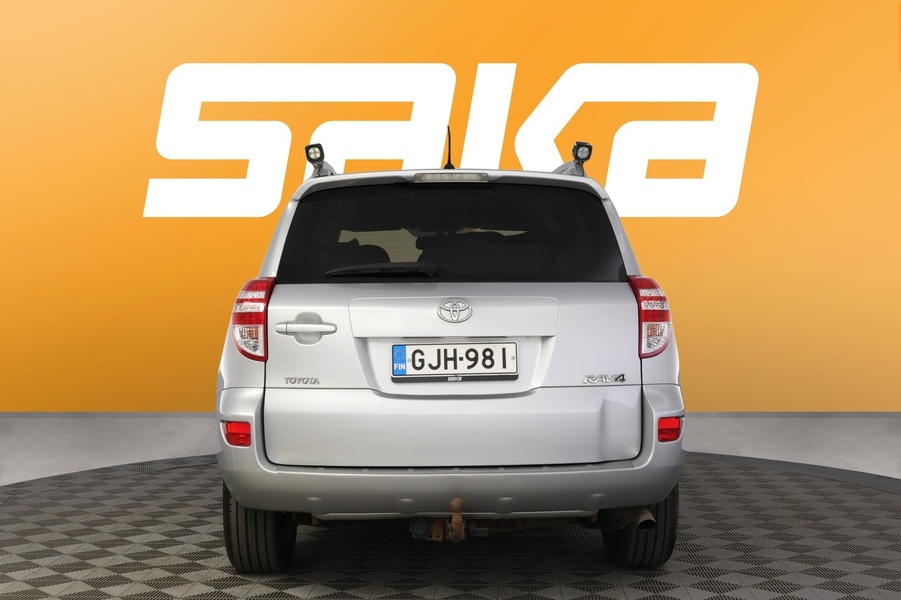 Toyota RAV4 vaihtoauto