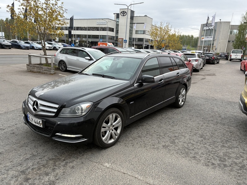 Mercedes-Benz C vaihtoauto