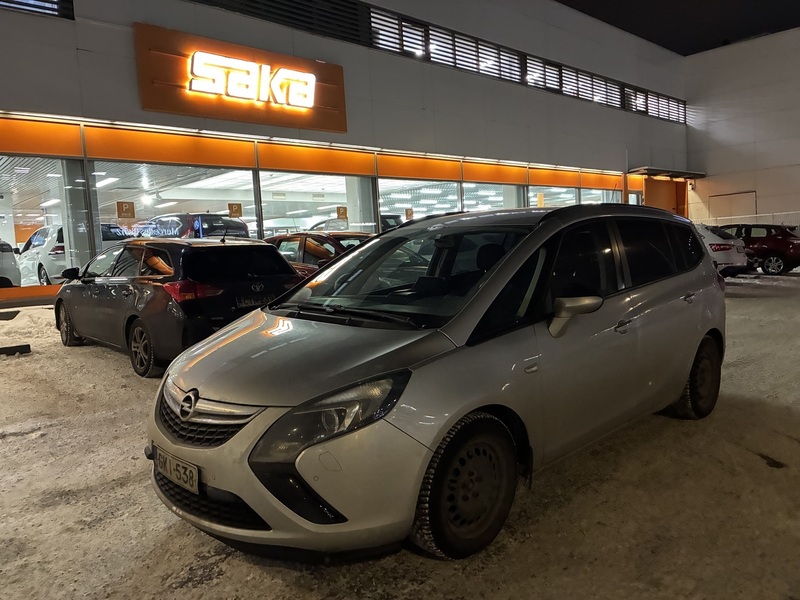 Opel Zafira Tourer vaihtoauto