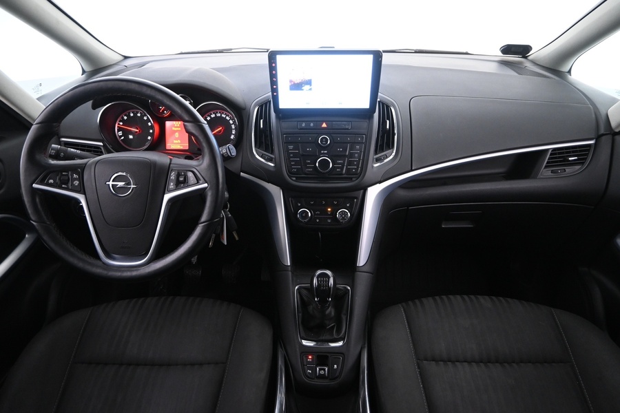 Opel Zafira Tourer vaihtoauto