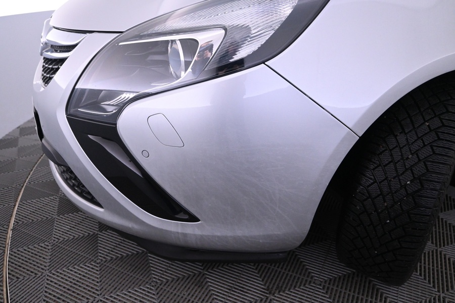 Opel Zafira Tourer vaihtoauto