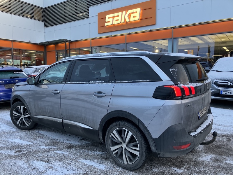 Peugeot 5008 vaihtoauto