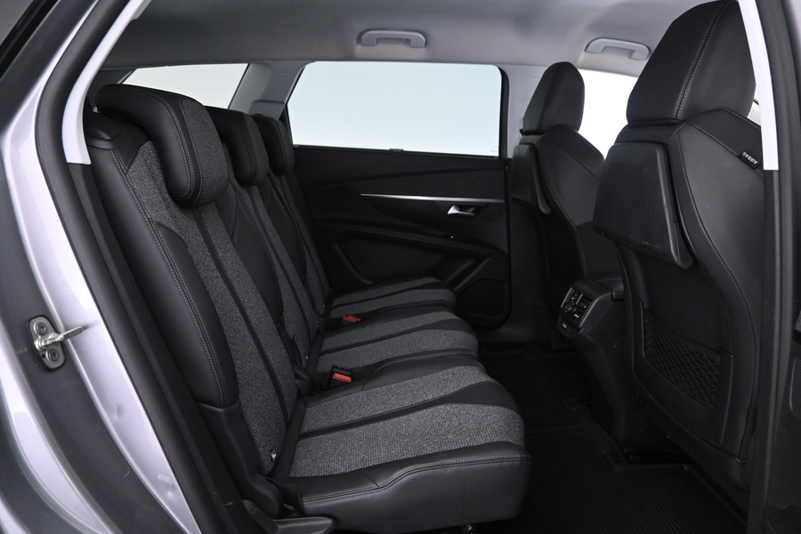 Peugeot 5008 vaihtoauto