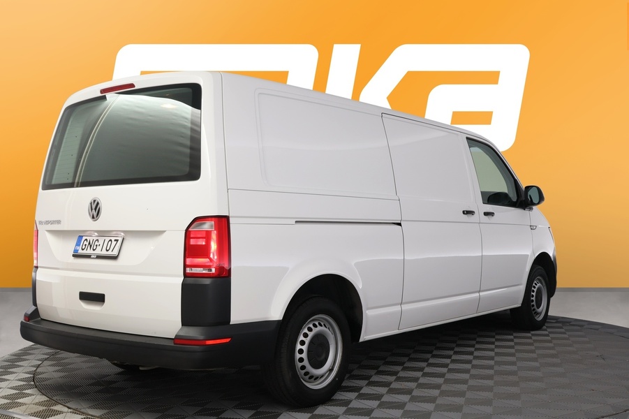 Volkswagen Transporter vaihtoauto