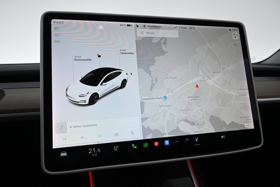 Tesla Model 3 vaihtoauto