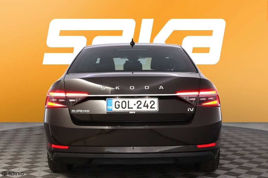 Skoda Superb vaihtoauto