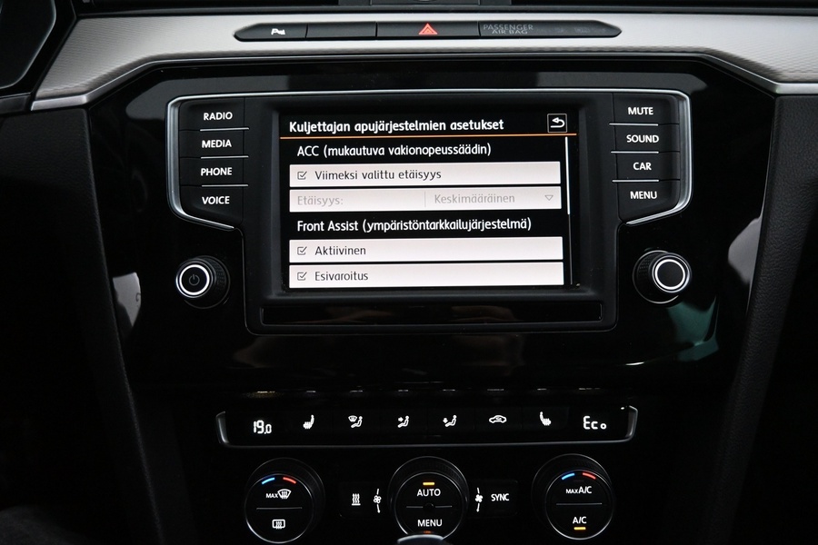 Volkswagen Passat vaihtoauto