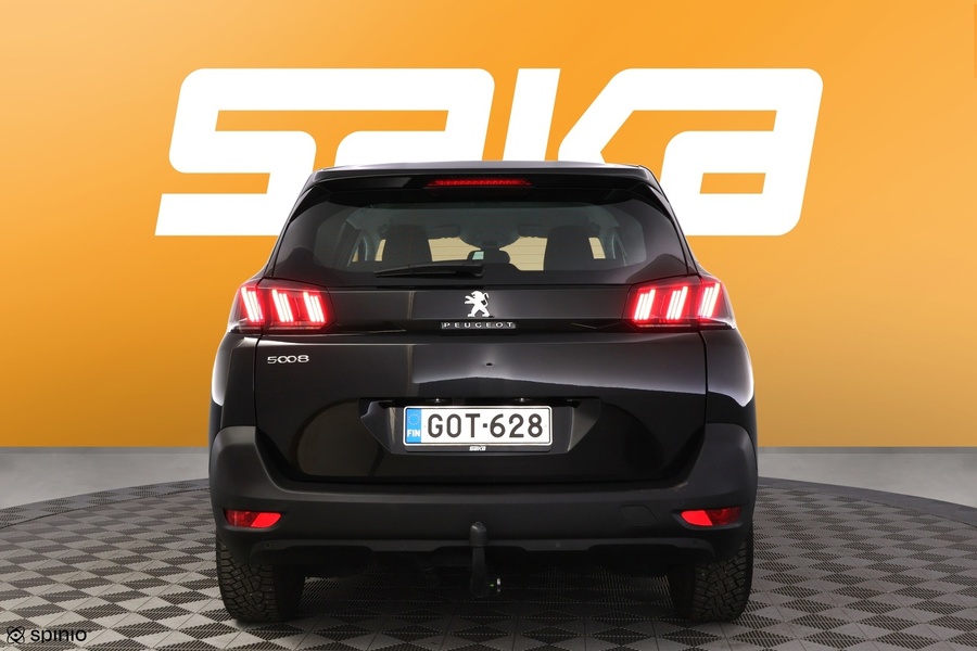 Peugeot 5008 vaihtoauto
