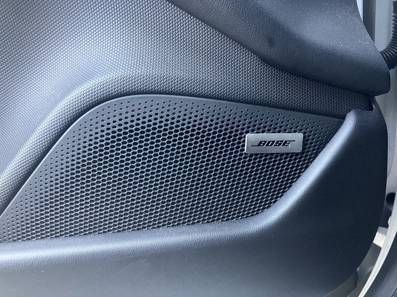 Porsche Taycan vaihtoauto