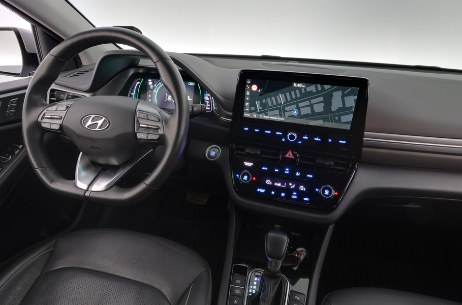 Hyundai IONIQ plug-in vaihtoauto