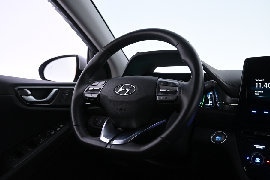 Hyundai IONIQ plug-in vaihtoauto