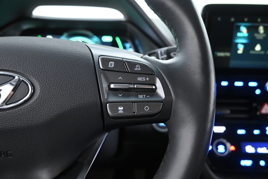 Hyundai IONIQ plug-in vaihtoauto