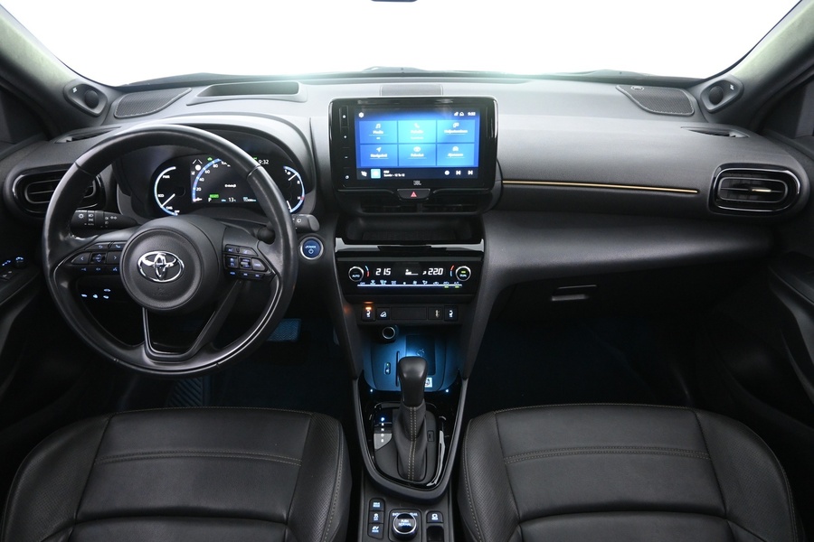Toyota Yaris Cross vaihtoauto