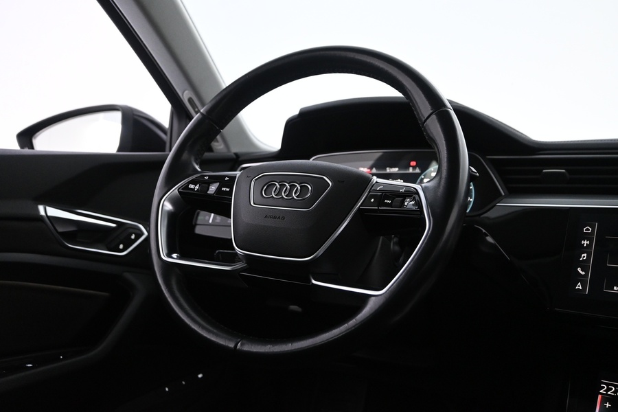 Audi e-tron vaihtoauto