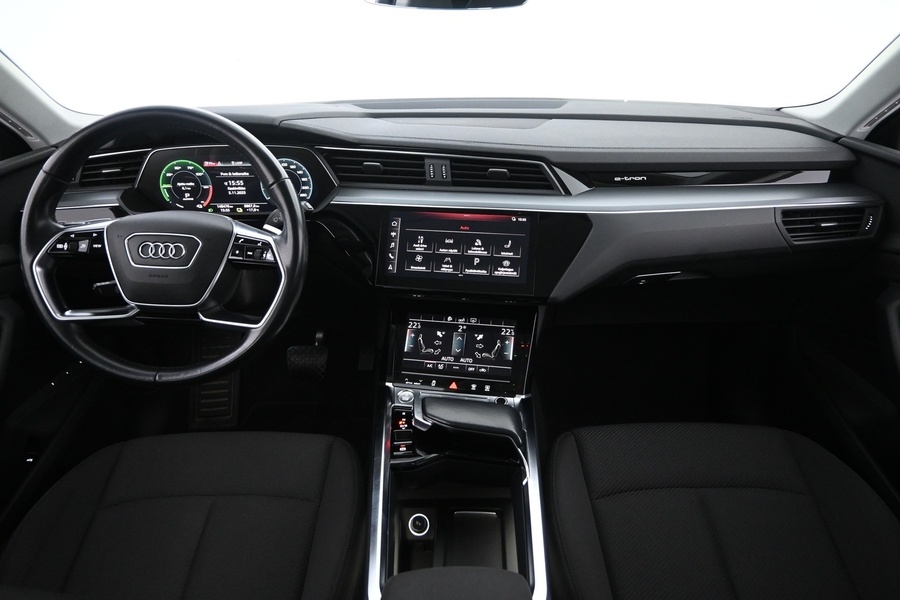 Audi e-tron vaihtoauto