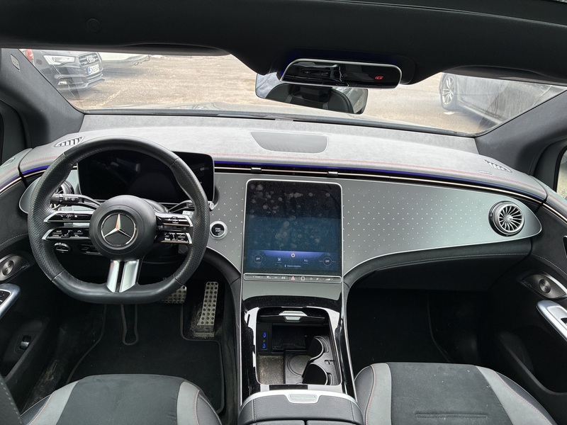 Mercedes-Benz EQE vaihtoauto