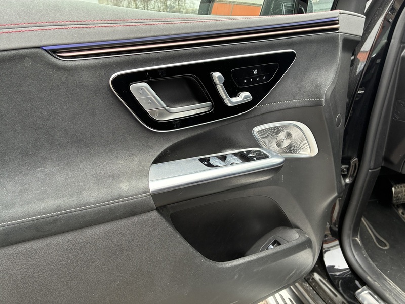 Mercedes-Benz EQE vaihtoauto