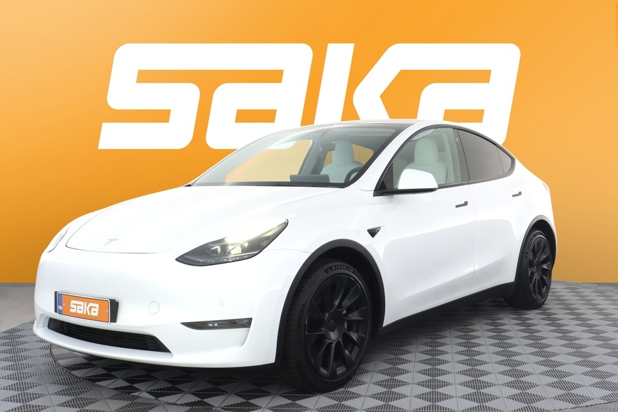 Tesla Model Y vaihtoauto