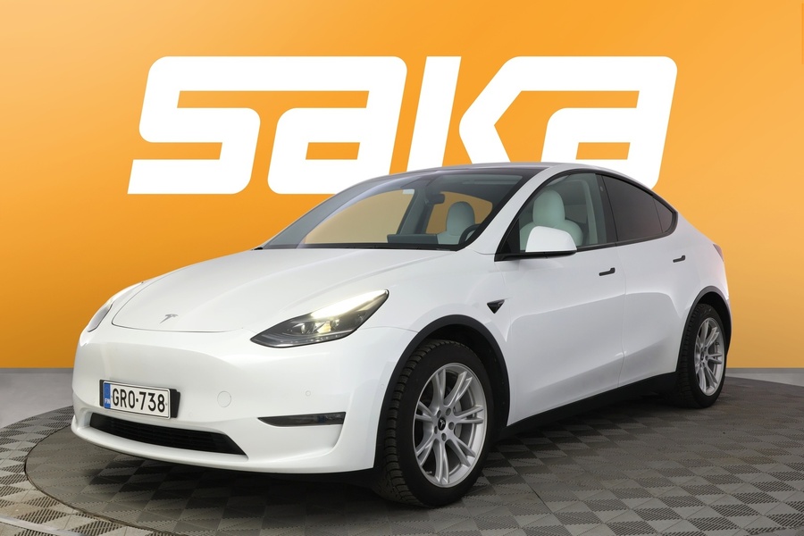 Tesla Model Y vaihtoauto
