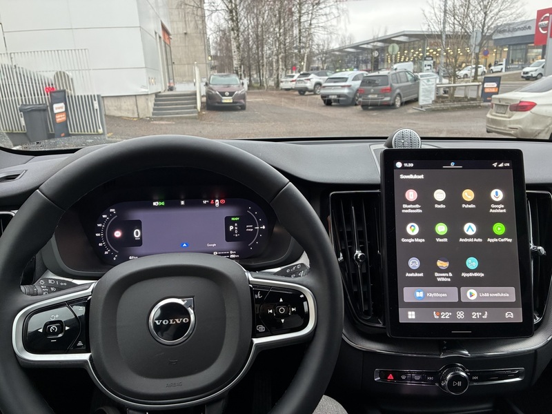 Volvo XC60 vaihtoauto