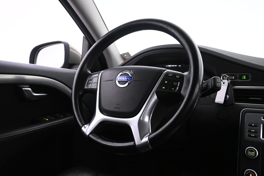 Volvo V70 vaihtoauto