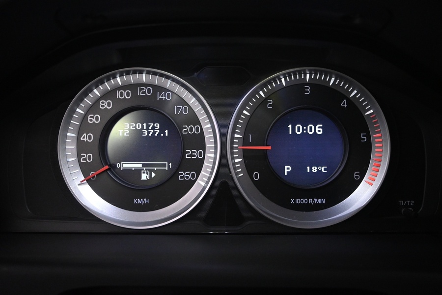 Volvo V70 vaihtoauto