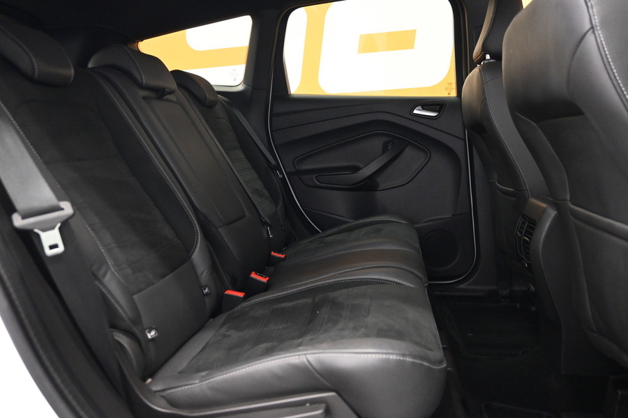 Ford Kuga vaihtoauto