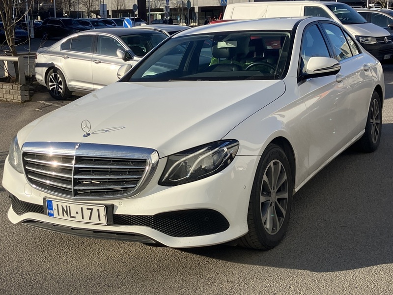 Mercedes-Benz E vaihtoauto