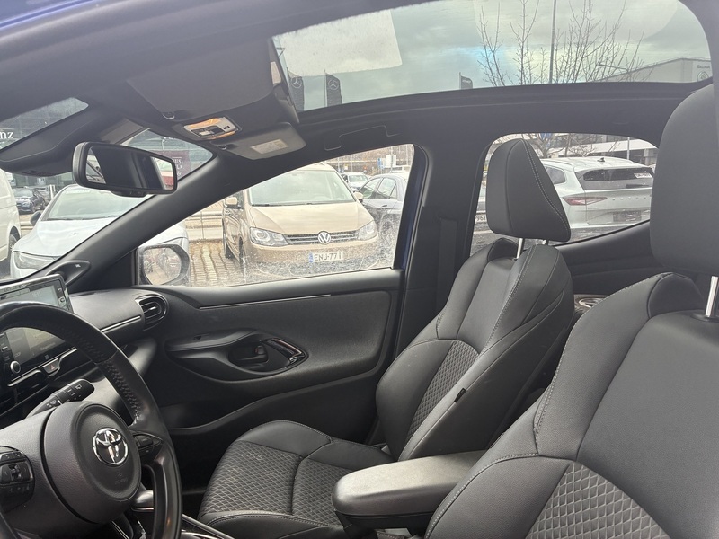 Toyota Yaris vaihtoauto