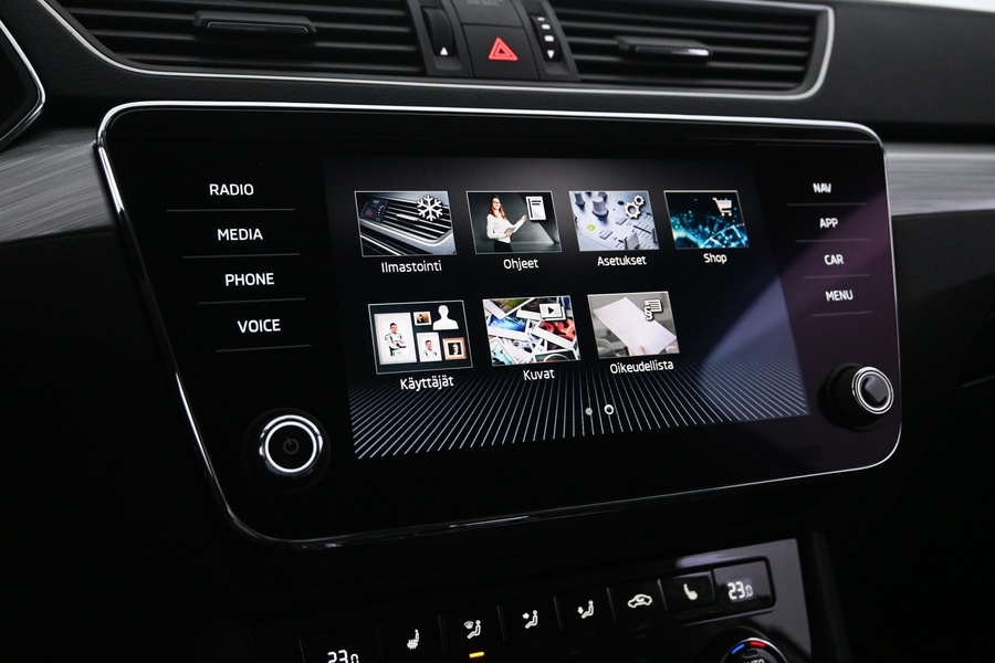 Skoda Superb vaihtoauto