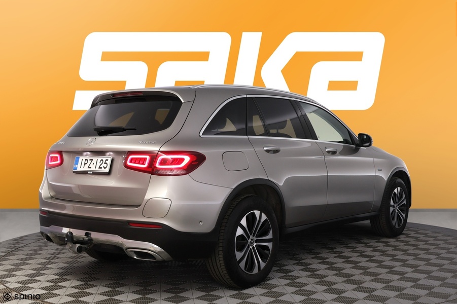 Mercedes-Benz GLC vaihtoauto