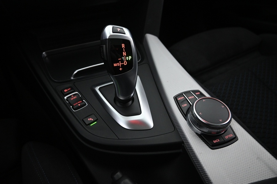 BMW 3.3 vaihtoauto