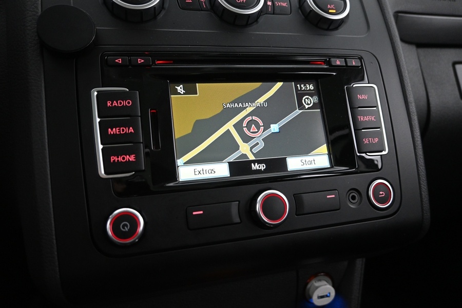 Volkswagen Touran vaihtoauto