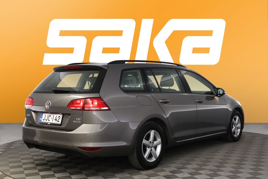 Volkswagen Golf vaihtoauto