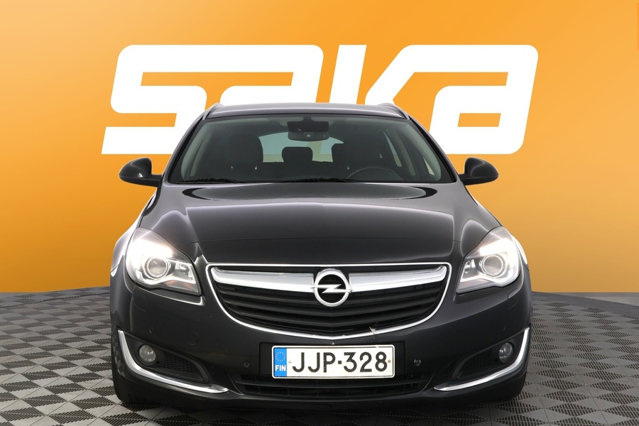Opel Insignia vaihtoauto