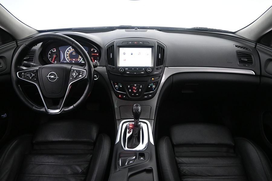 Opel Insignia vaihtoauto