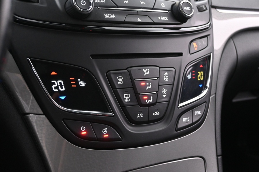 Opel Insignia vaihtoauto