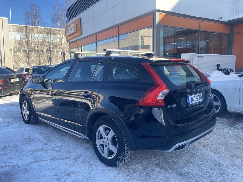 Volvo V60 Cross Country vaihtoauto