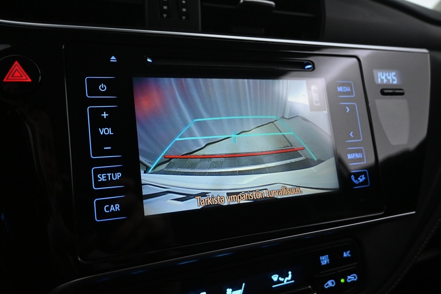 Toyota Auris vaihtoauto