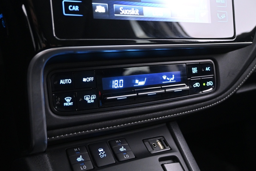 Toyota Auris vaihtoauto