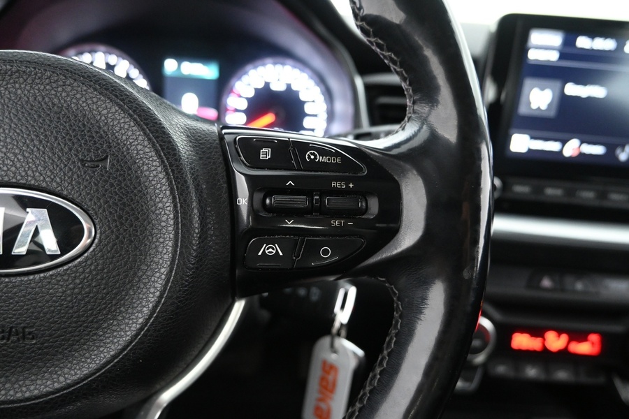 Kia Stonic vaihtoauto