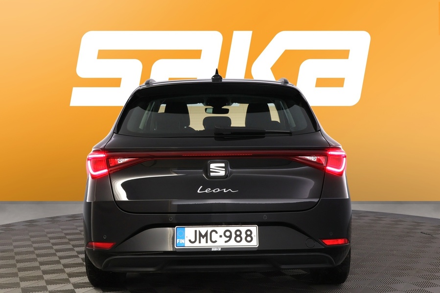 SEAT Leon Sportstourer vaihtoauto