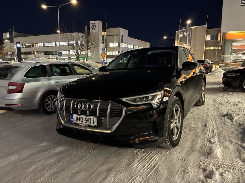 Audi e-tron vaihtoauto