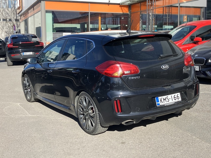 Kia Ceed vaihtoauto