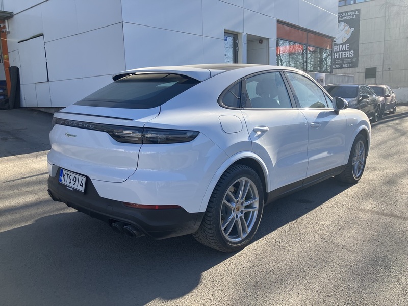 Porsche Cayenne vaihtoauto