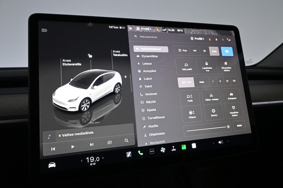 Tesla Model Y vaihtoauto